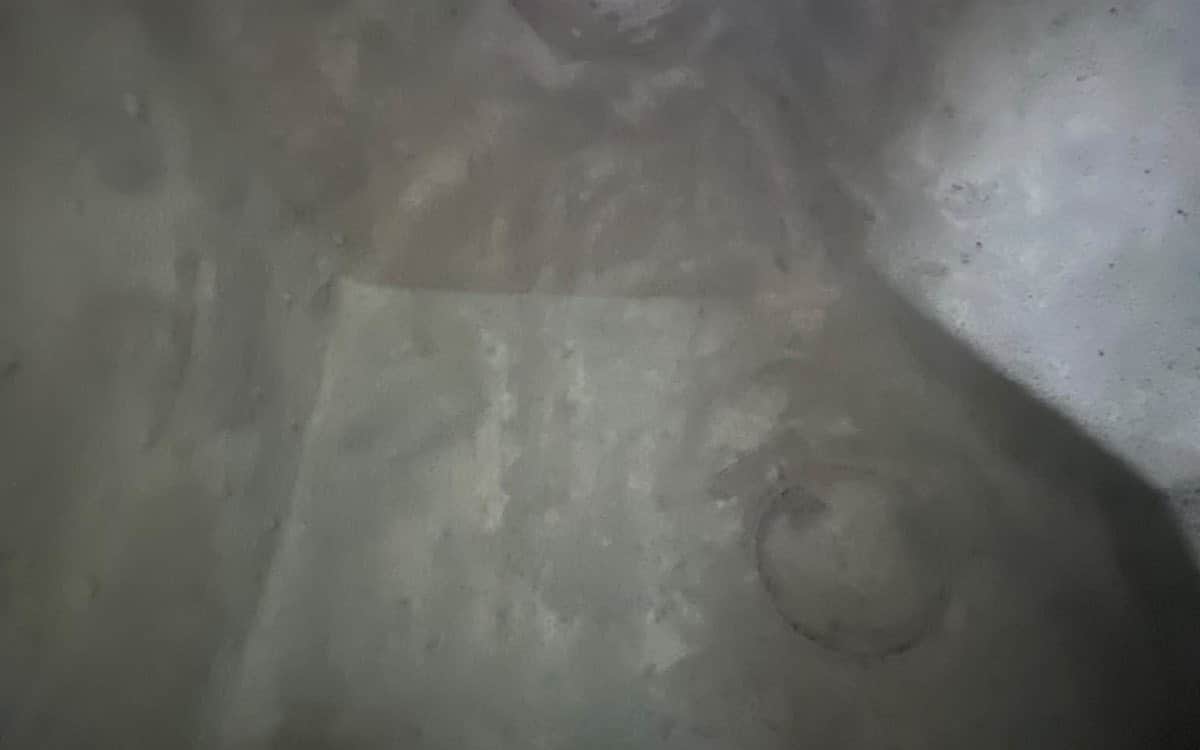 Ofenhaube eines Aluminium-Schmelzofens während der Instandsetzung