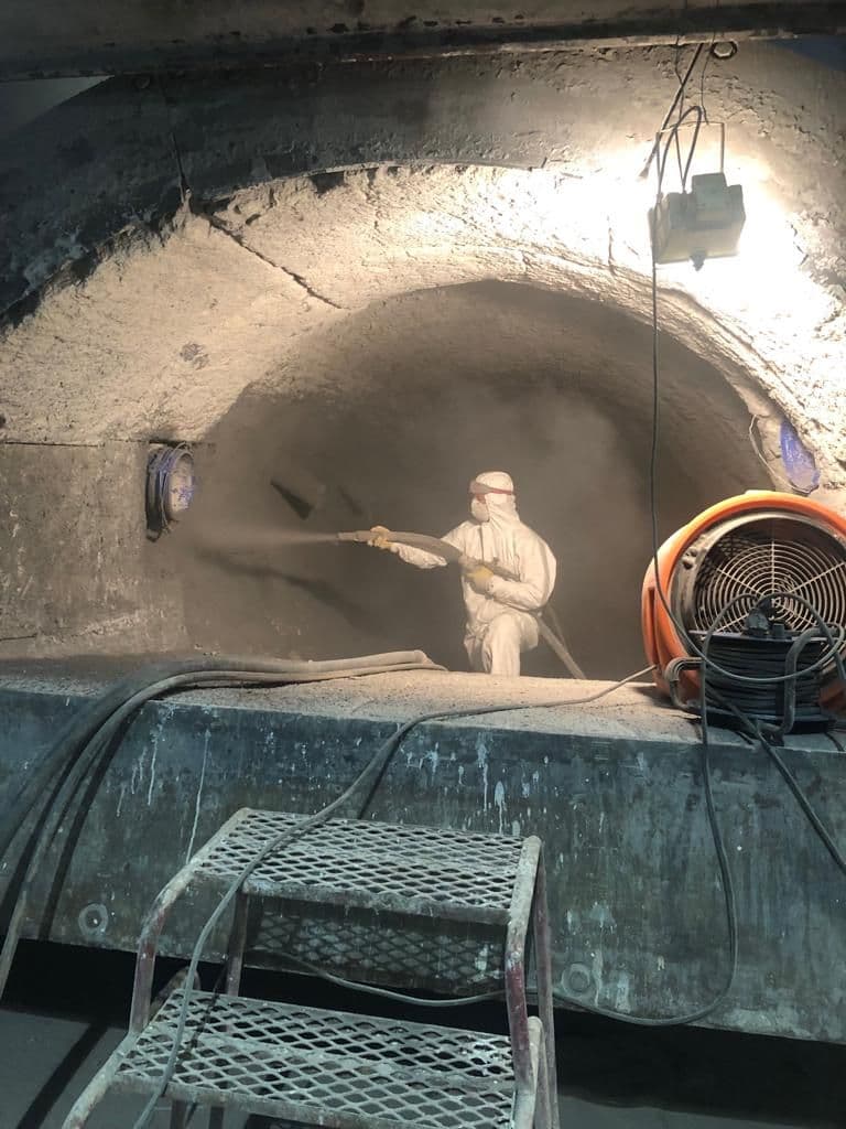 Close-up of the applied shotcrete protective layer
